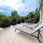 Villa Phoenix - Lake Apartments