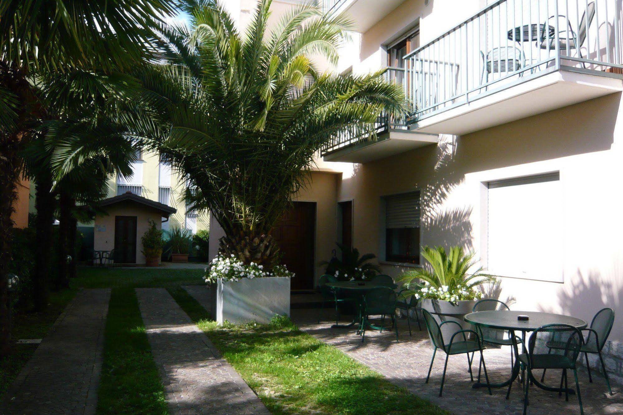 Aparthotel Phoenix